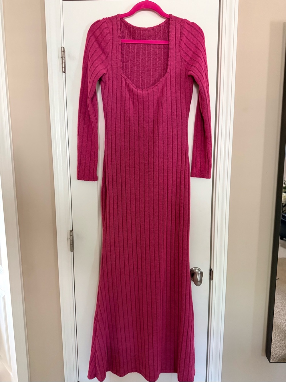Women’s Ribbed Scoop Neck Maxi Dress in Hot Pink